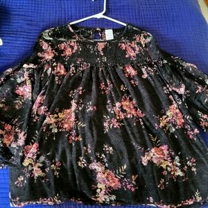 Time & Tru blouse size medium